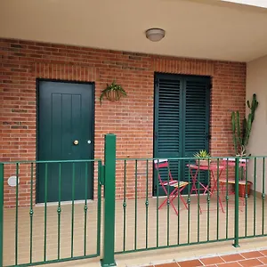 https://la-casina-sul-lago.it-tuscanyhotel.com